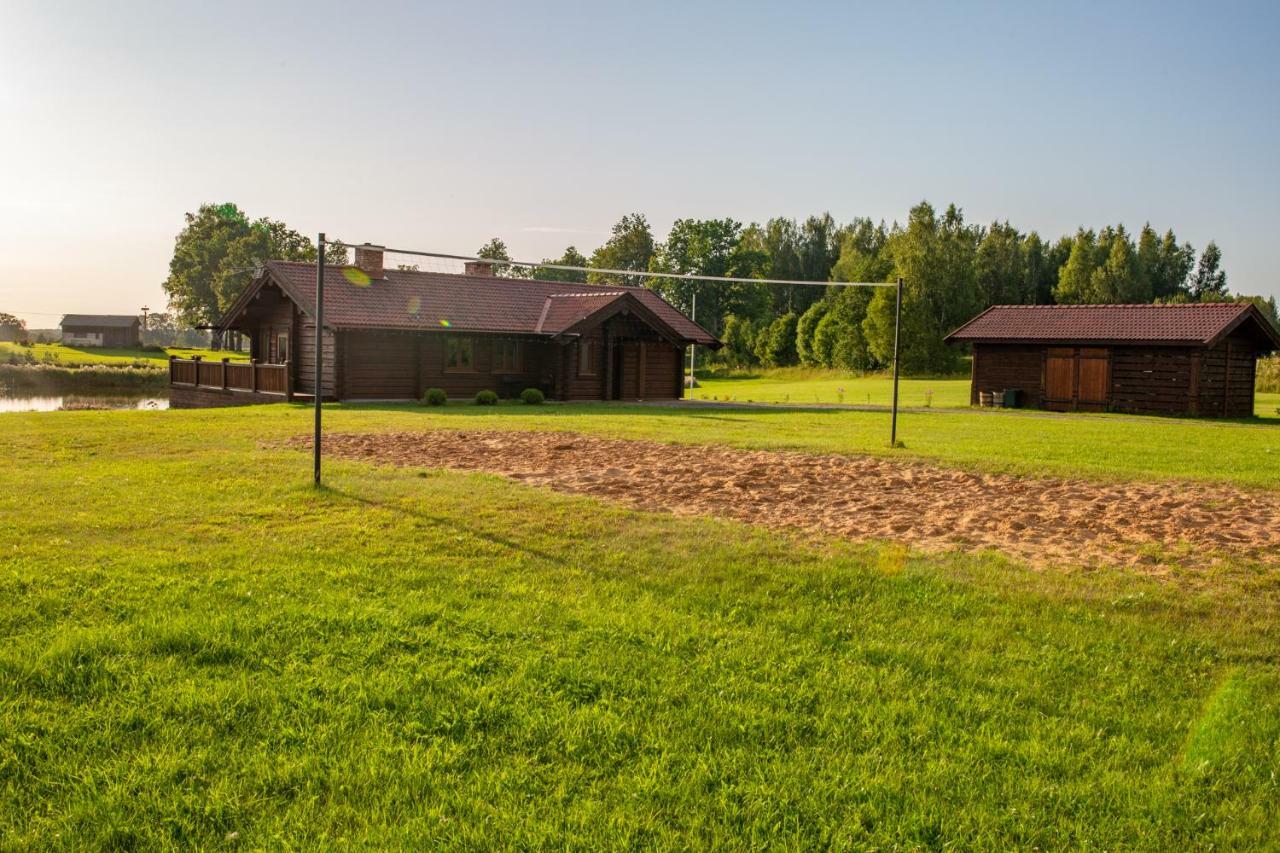 Trejdeksni Villa Limbazi Exterior photo